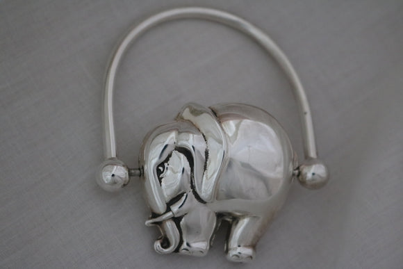 Elephant Rattle - Cazenovia Abroad